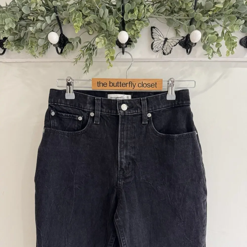 Abercrombie & Fitch Black High Rise Mom Jean Distressed Raw Hem 2S F4031